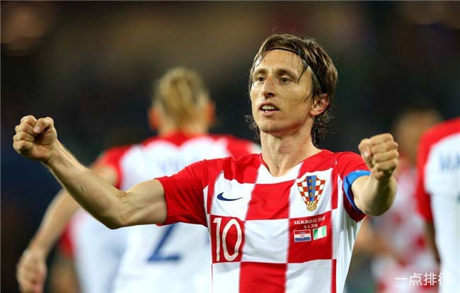 半场战报：莱比锡2-1马格德堡，努萨破门，鲍姆加特纳建功