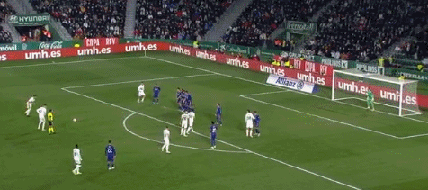 尤文公布战葡体大名单：伊尔迪兹回归，凯利、布雷默缺席