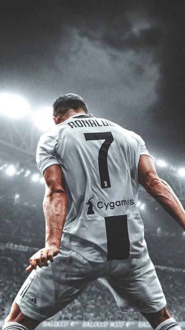 米体：国米看上刘易斯-弗格森，球员身价不低于3000万欧