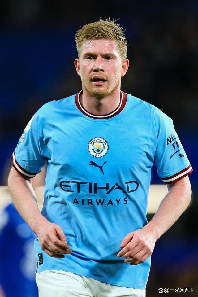 邮报：曼联希望姆伯莫等人对伯恩茅斯后去非洲杯，将进行谈判